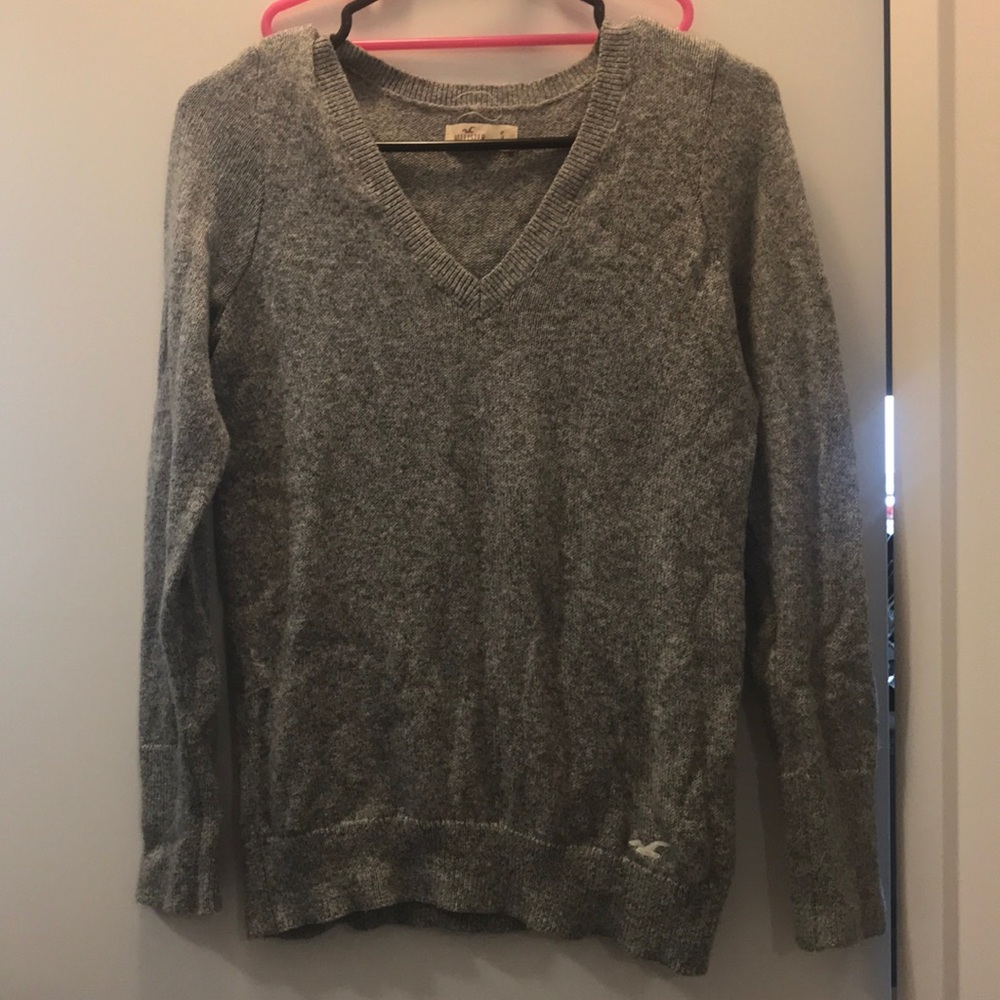 Pullover sweater